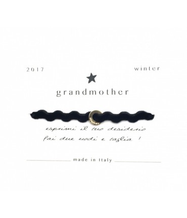 Grandmother bracelet lucky charm wave black velvet